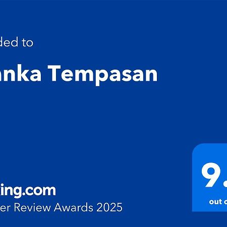 Willa Aranka Tempasan Sangyang Zewnętrze zdjęcie